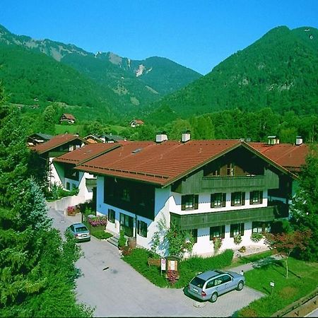 Апартаменты Ferienwohnanlage Hochgern Унтервёссен Экстерьер фото
