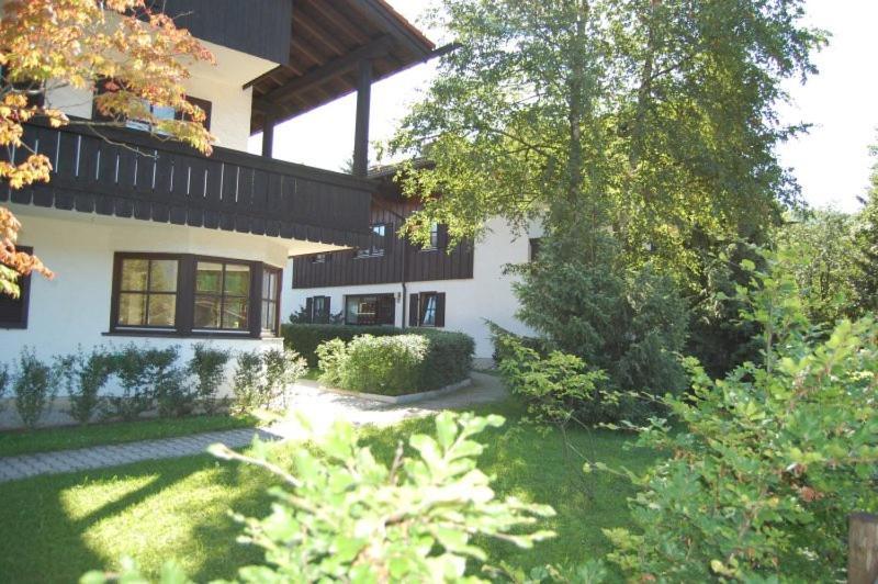 Апартаменты Ferienwohnanlage Hochgern Унтервёссен Экстерьер фото